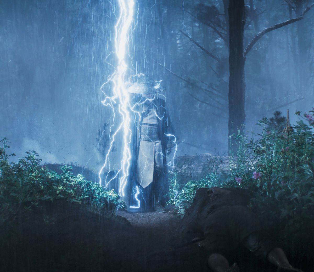 Raiden usa un fulmine in un'istantanea di Mortal Kombat (2021)