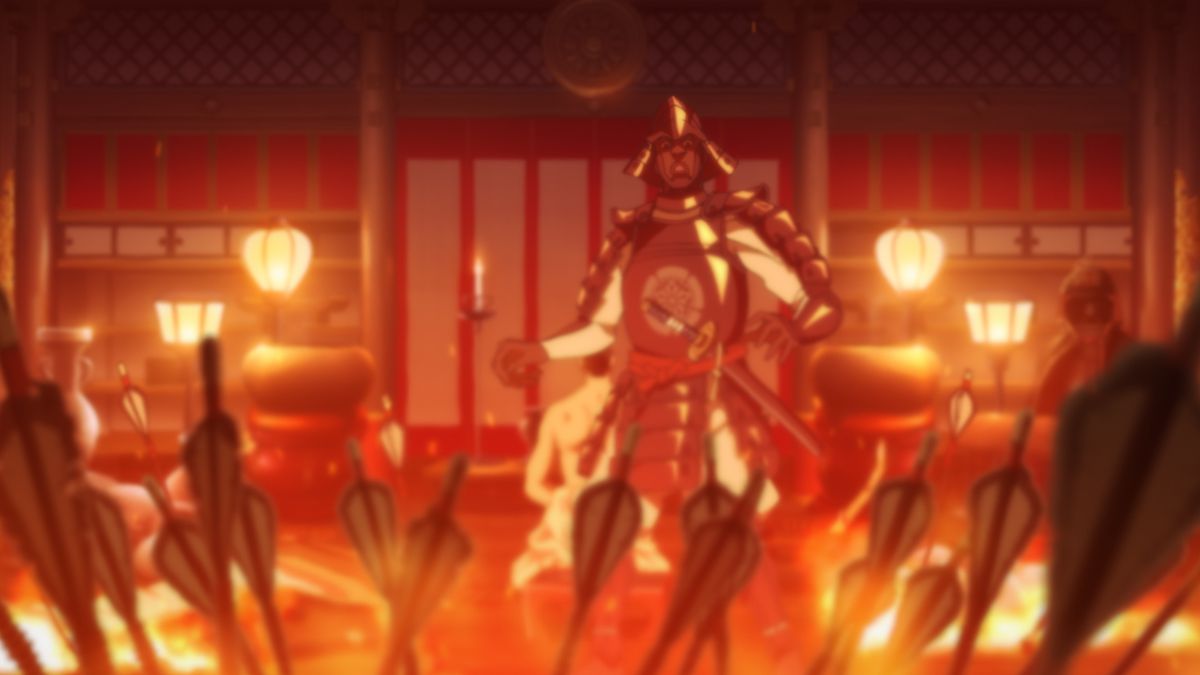 Uno Yasuke in armatura osserva le frecce infuocate scendere sulle stanze private di Nobunaga.