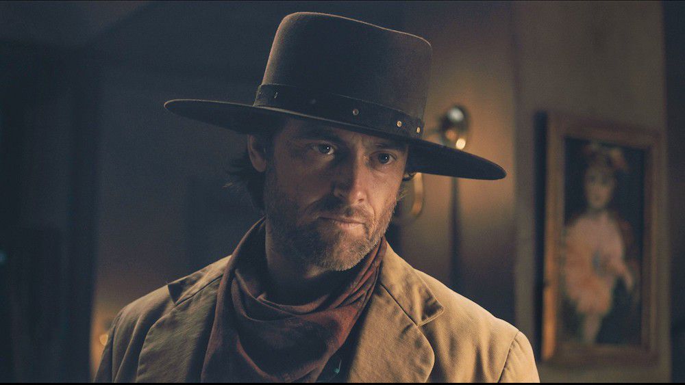 Stuart Townsend as Jericho Ford in Apache Junction