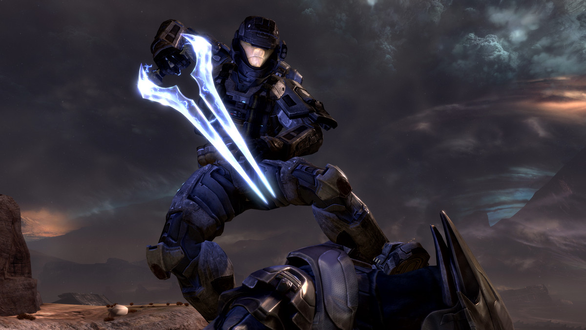 Halo: raggiungi il giocatore della campagna in piedi sopra un nemico, puntandogli contro una spada energetica