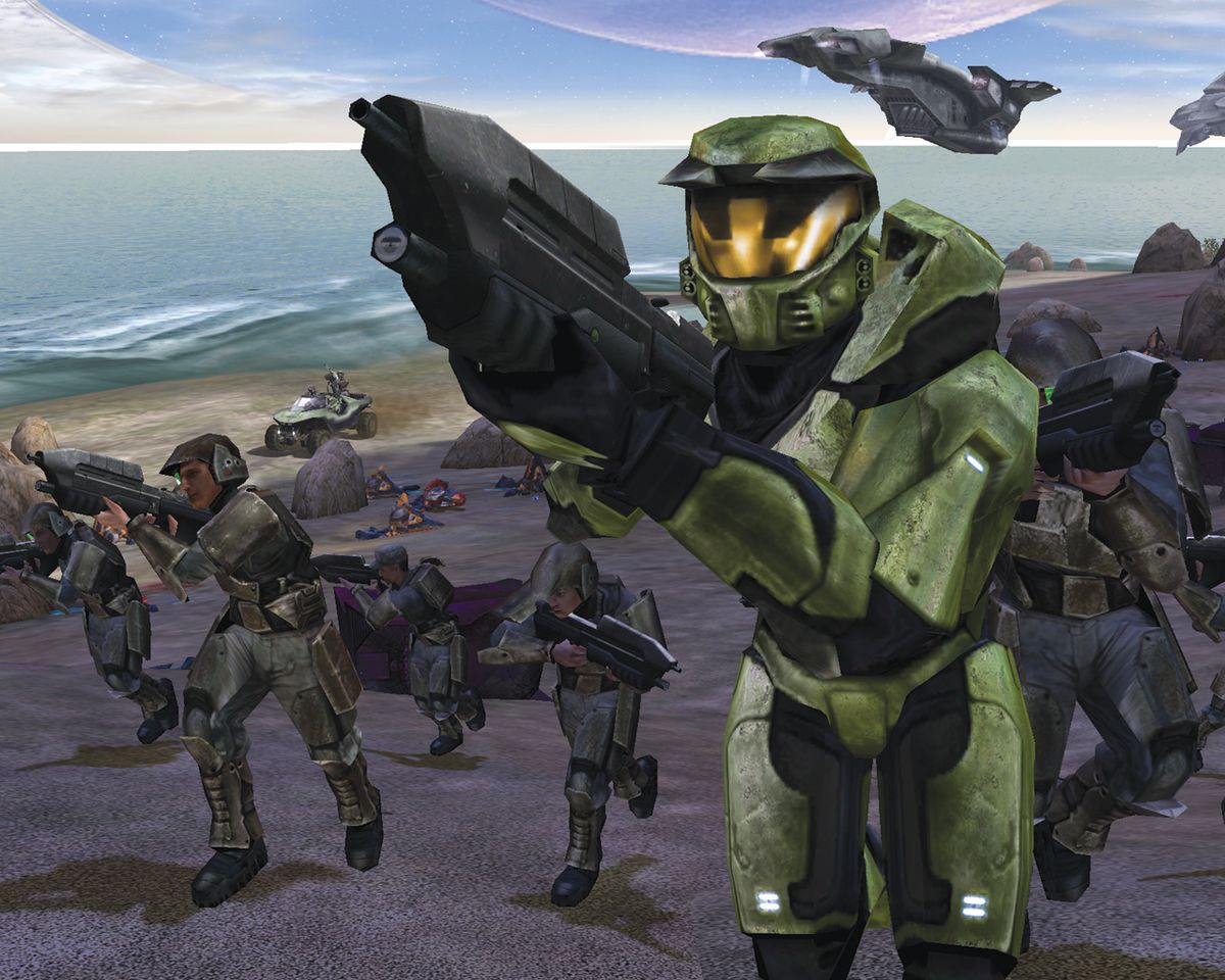 Master  Il capo e un gruppo di marine assaltano una spiaggia in Halo: Combat Evolved
