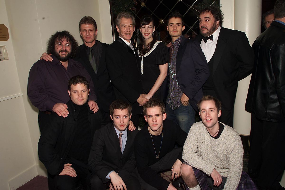 the cast of Lord of the Rings: The Fellowship of the Ring at the movie’s premiere in New York
