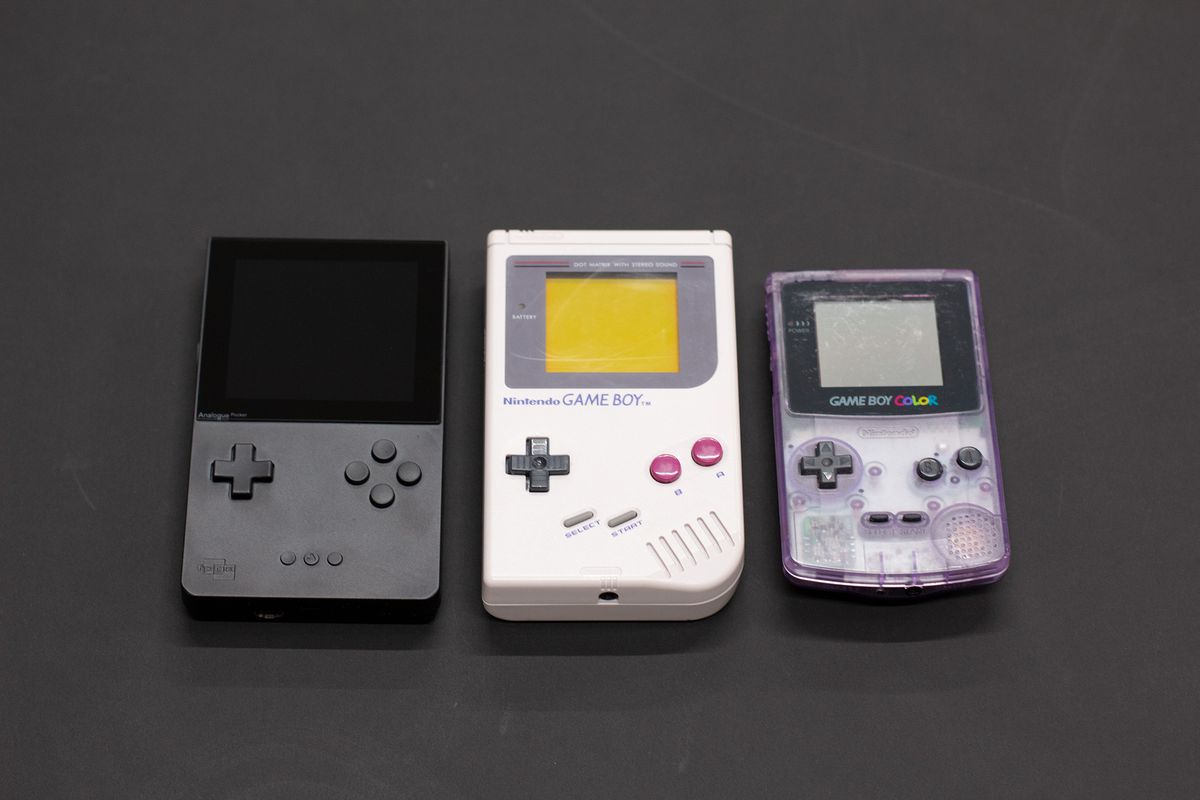 L'analogico Pocket, Game Boy e Game Boy Color