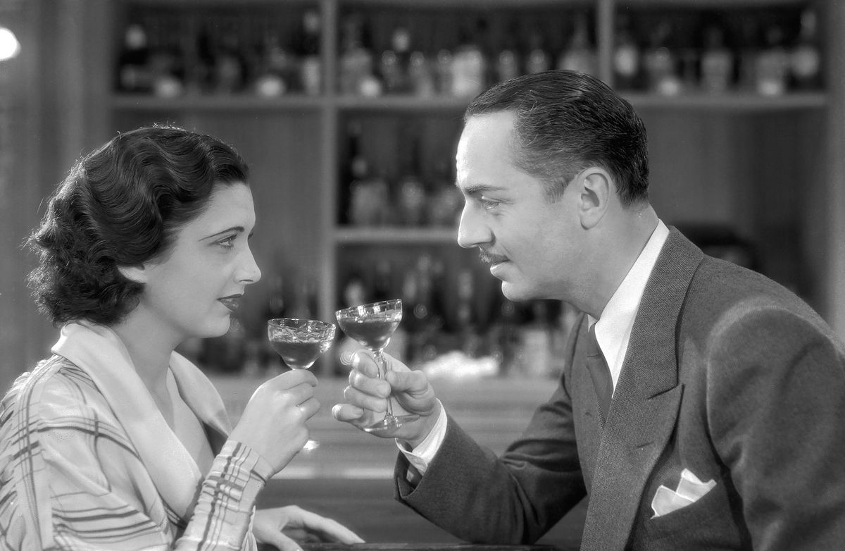 Kay Francis e William Powell in One Way Passage.