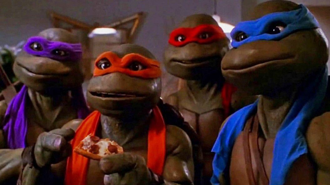 Donatello, Michelangelo, Raffaello e Leonardo in Teenage Mutant Ninja Turtles degli anni '90.
