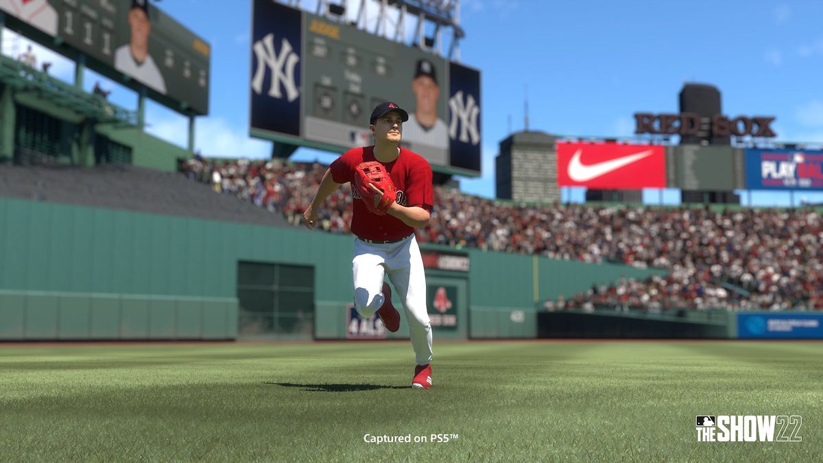 Alex Verdugo di Boston corre lungo una linea guida fino al campo sinistro in MLB The Show 22