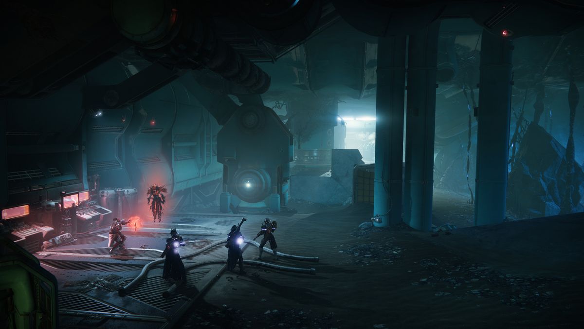 I guardiani circondano Zavala in una nave abbandonata nella Stagione degli Infestati di Destiny 2
