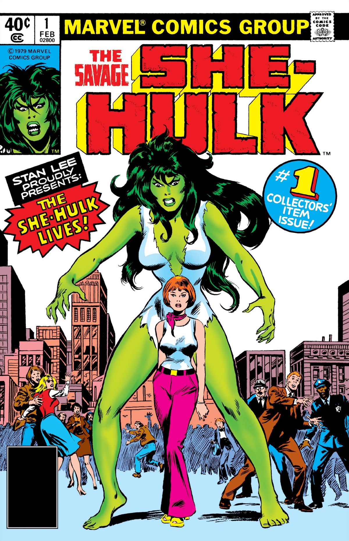 Jennifer Walters, una donna magra con i pantaloni a zampa d'elefante e un caschetto, sulla copertina di Savage She-Hulk # 1 (1980).  Incombe qui l'immagine ringhiante del suo grande alter ego verde, She-Hulk. 