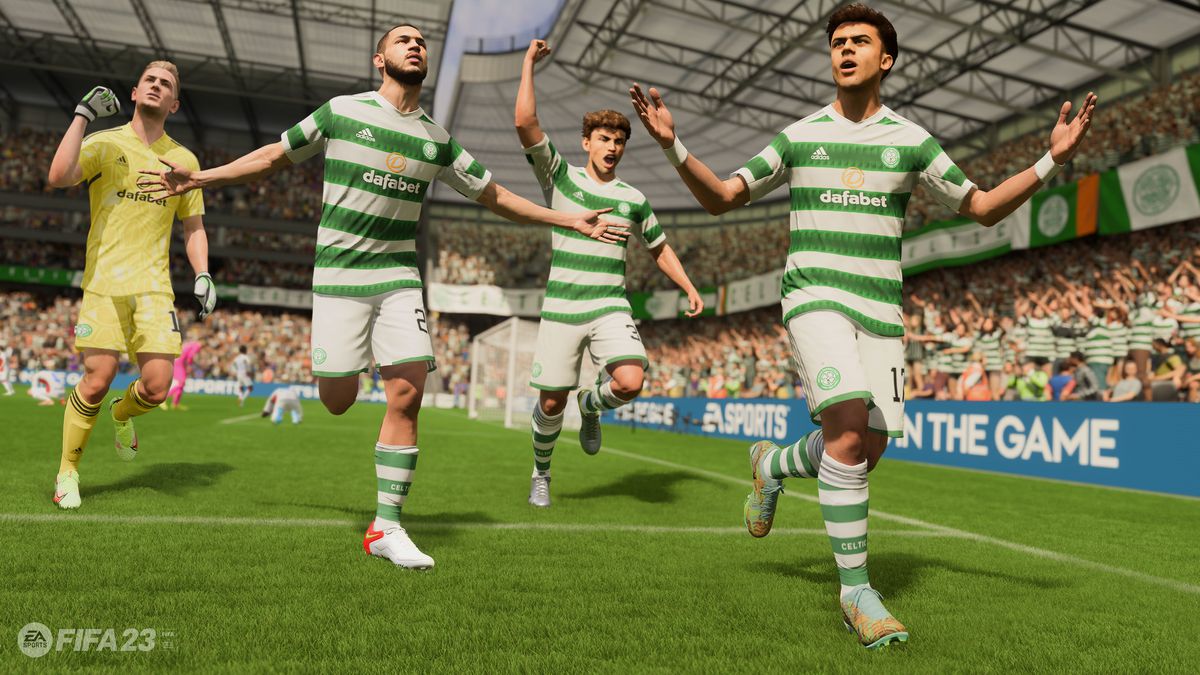 Tre dei giocatori scozzesi del Celtic FC, più il portiere, festeggiano in FIFA 23