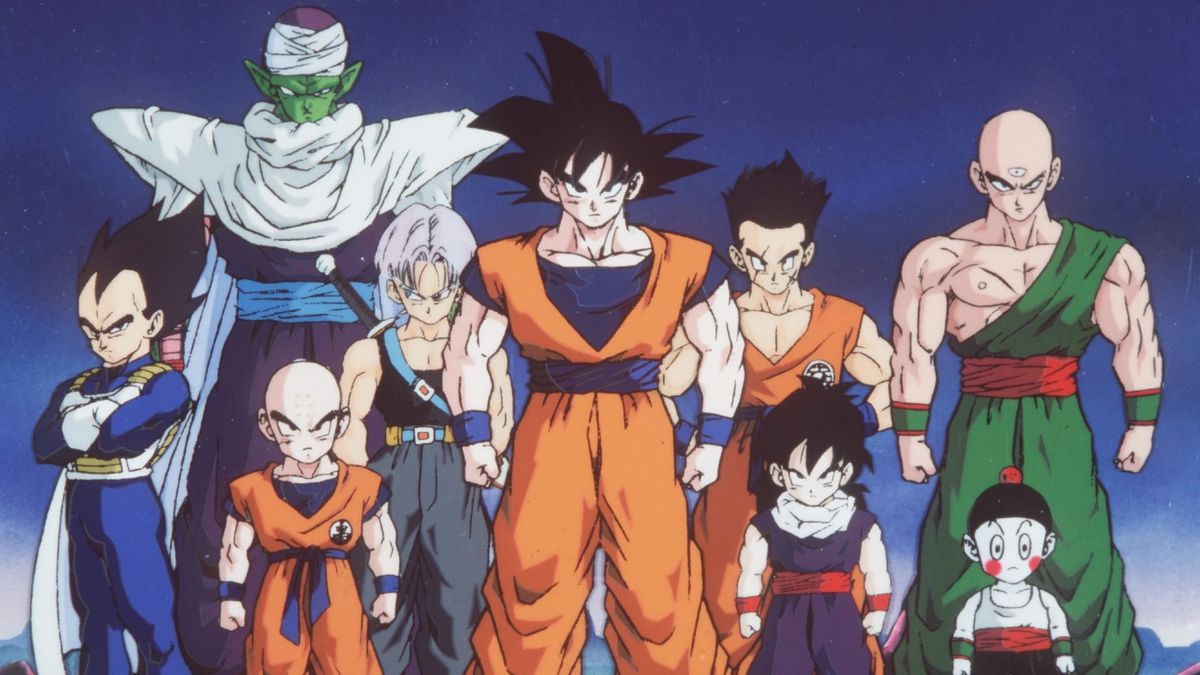nove personaggi anime dall'aspetto serio in piedi fianco a fianco in formazione.