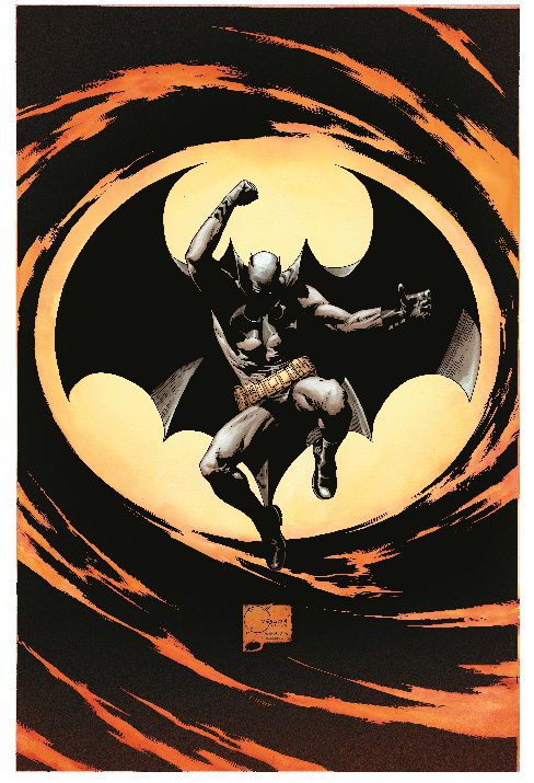 Un'illustrazione di Batman dell'artista Joe Quesada raffigurante il personaggio in un salto a metà davanti a una luna gialla, il suo mantello fortemente inclinato per formare il simbolo del pipistrello mentre la nebbia color arancione vortica intorno a lui in anelli drammatici.