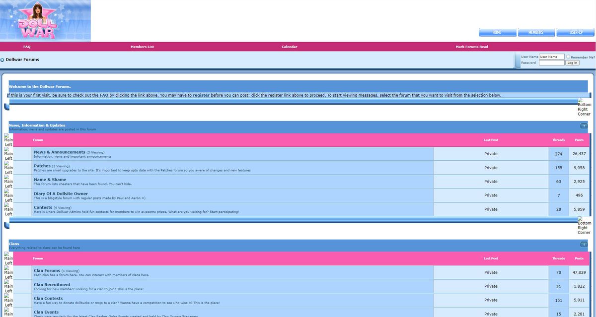 Uno screenshot del forum di Doll War elenca categorie come Nome e vergogna e Diario di un proprietario di un sito di bambole