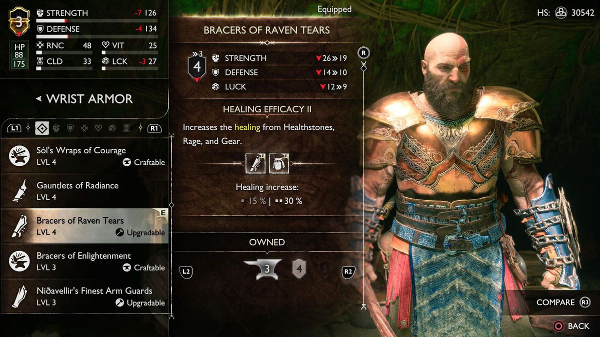 Kratos indossa i Bracers of Raven Tears in un menu che mostra i migliori set di armature di God of War Ragnarok.