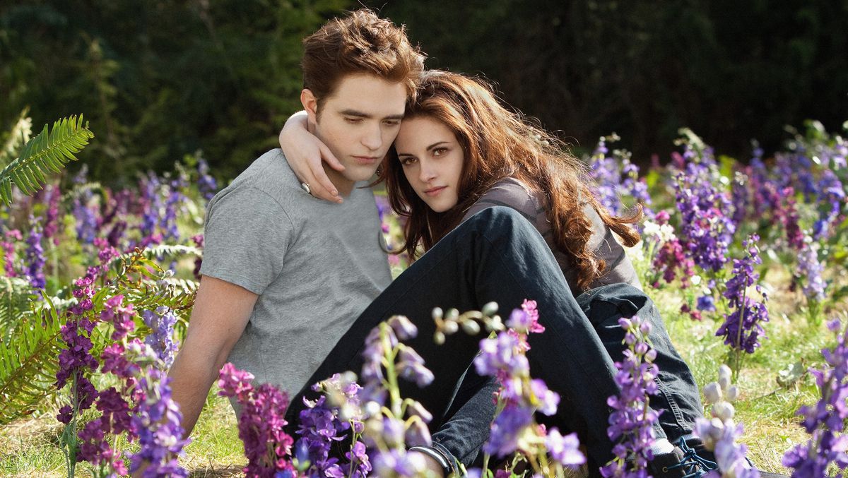 Robert Pattinson e Kristin Stewart in Twilight: Breaking Dawn Parte 2.