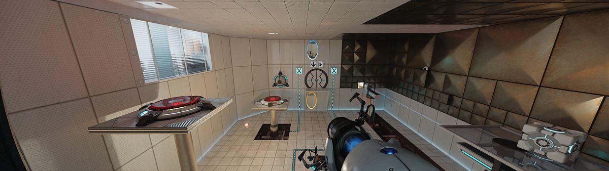 Una stanza in Portal con il suo aggiornamento RTX abilitato.  La luce si riflette su una superficie simile all'onice a destra mentre il giocatore guarda il puzzle della camera di prova dall'alto.