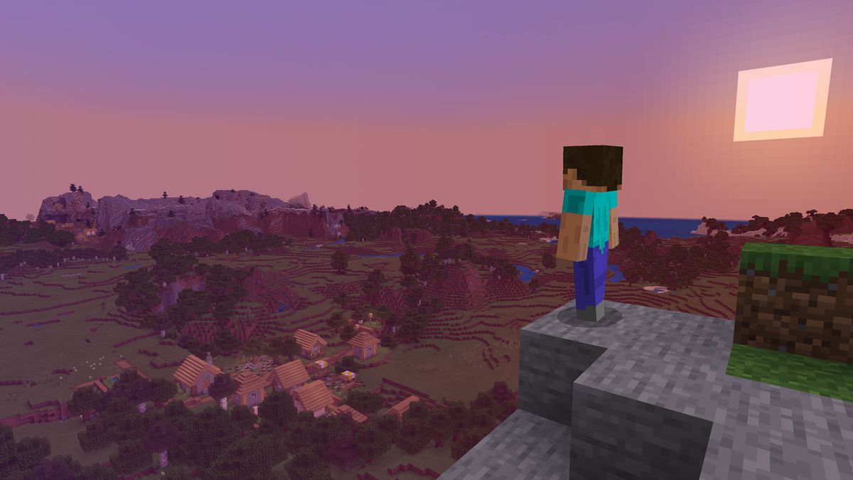 Minecraft Steve in piedi su una sporgenza di pietra mentre il sole tramonta dietro di lui in un cielo viola.