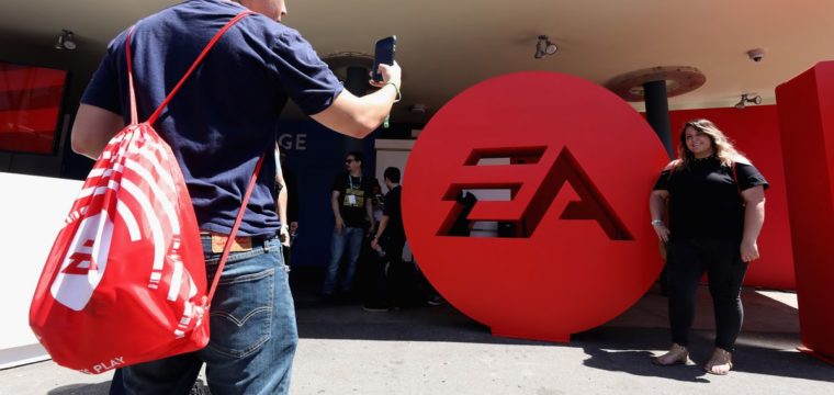 Electronic Arts licenzia centinaia di lavoratori nonostante i forti profitti
