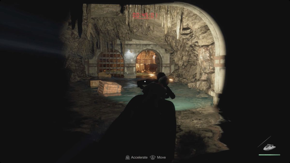 Resident Evil 4 remake Leon e Ashley in sella allo scooter acquatico attraverso un tunnel per fuggire dall'isola