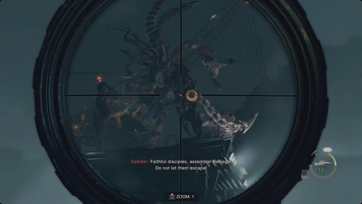 Remake di Resident Evil 4 usando un fucile e un mirino per sparare a Saddler quando salta sulla torre