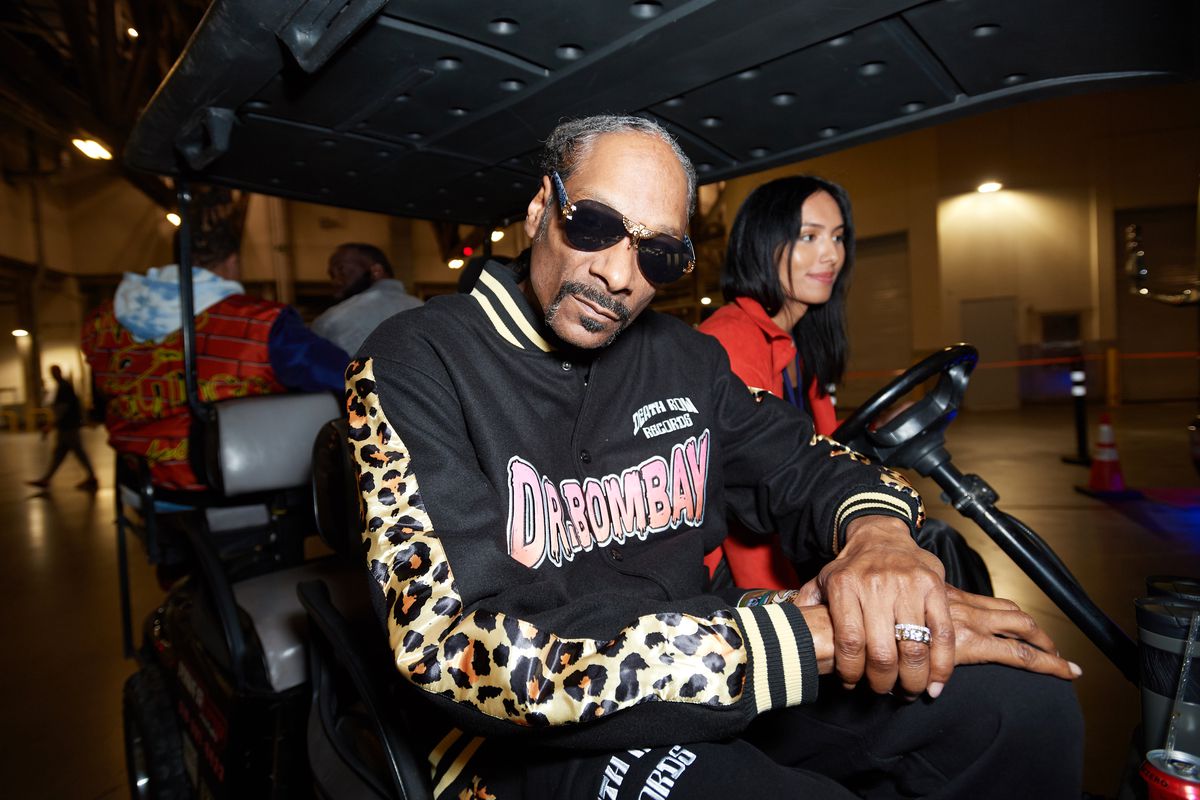 Snoop Dogg nel backstage di WrestleMania 39