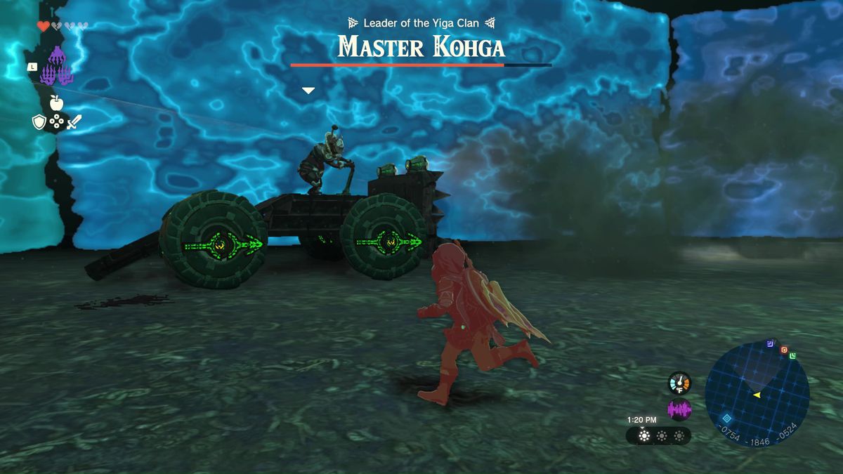 Un Link danneggiato che combatte Master Kohga su un veicolo in un'arena