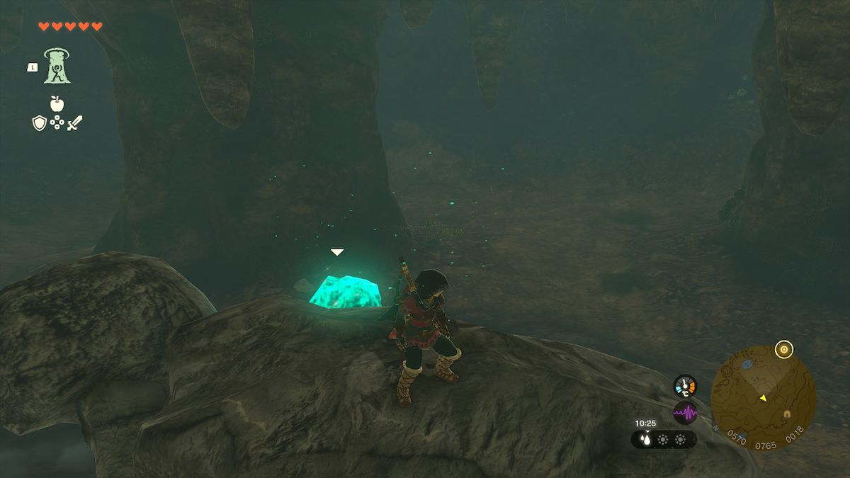 Link cavalca sul dorso di uno Stone Talus nella grotta di Crenel Hill in Zelda Tears of the Kingdom.