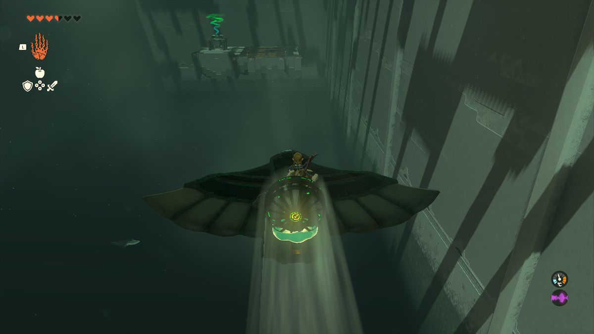 Link cavalca un'ala con un ventaglio attaccato attraverso un baratro nel Santuario Jirutagumac in Zelda Tears of the Kingdom.