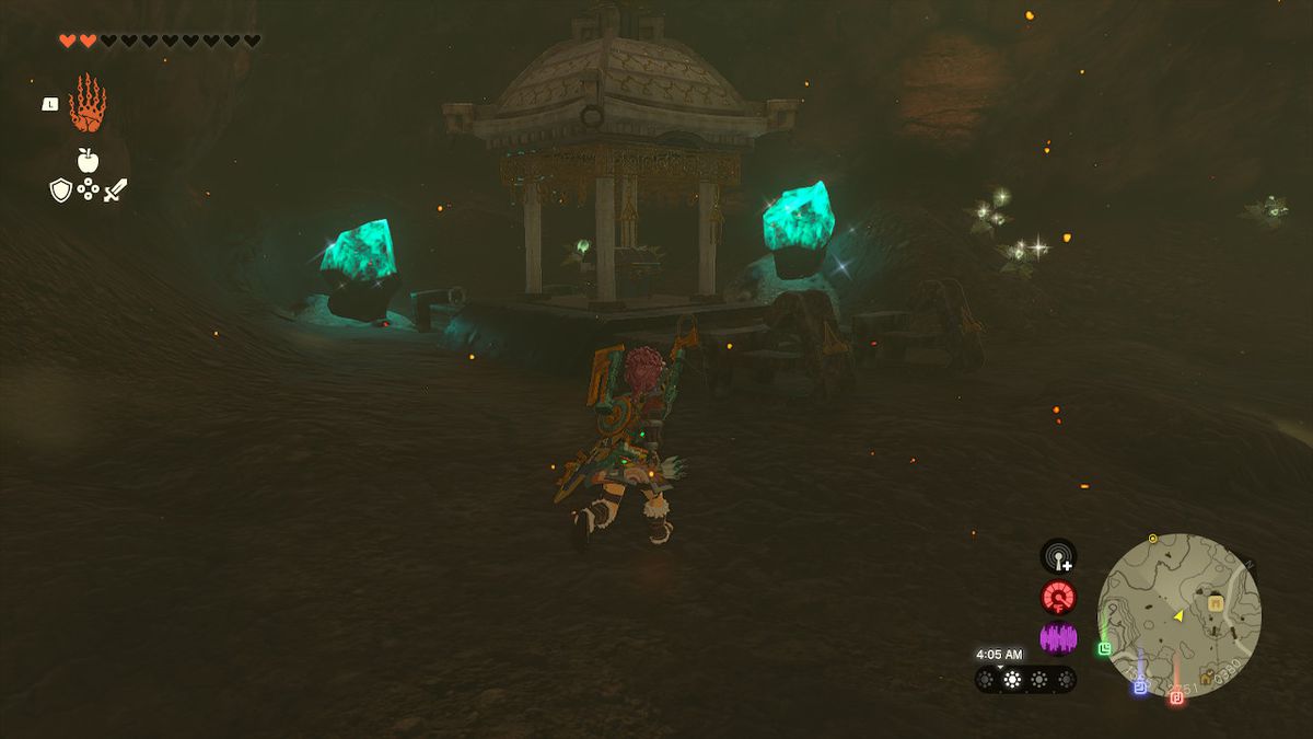 Link si avvicina al forziere dall'altra parte della caverna in Zelda: Tears of the Kingdom