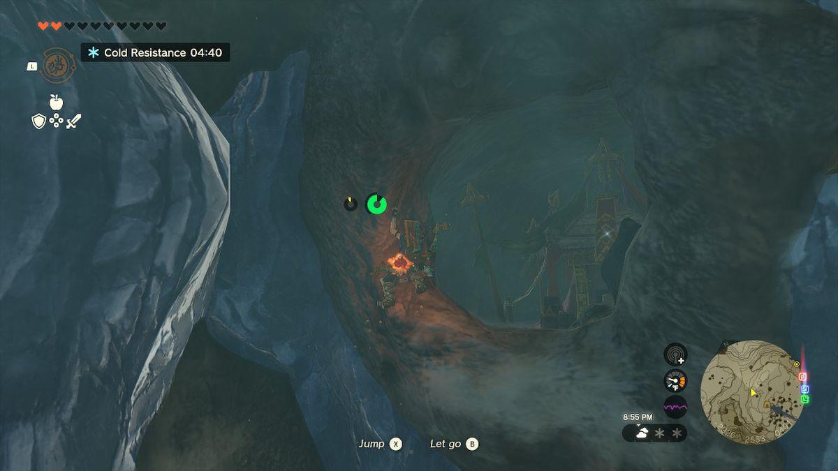 Link fa un salto durante l'arrampicata per raggiungere una stanza del tesoro in Zelda: Tears of the Kingdom