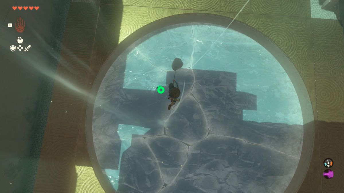 Link cade e rompe il ghiaccio in Zelda: Tears of the Kingdom's Gatakis Shrine