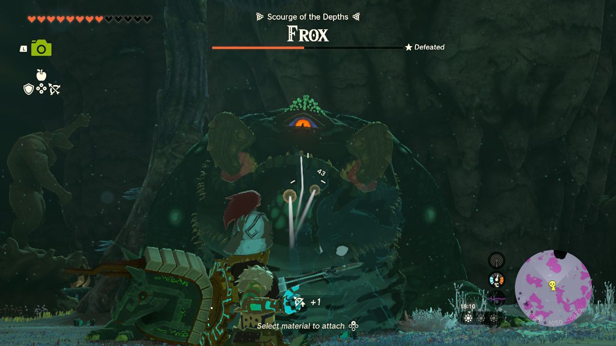 Link spara a Frox in un occhio con una freccia in Zelda Tears of the Kingdom.
