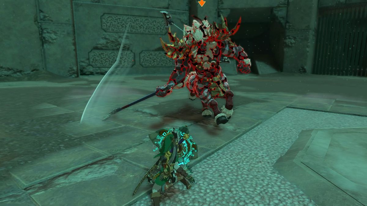 Link affronta una Lynel dalla criniera bianca durante la corsa al boss al Colosseo galleggiante, che si trova nelle profondità in The Legend of Zelda: Tears of the Kingdom.