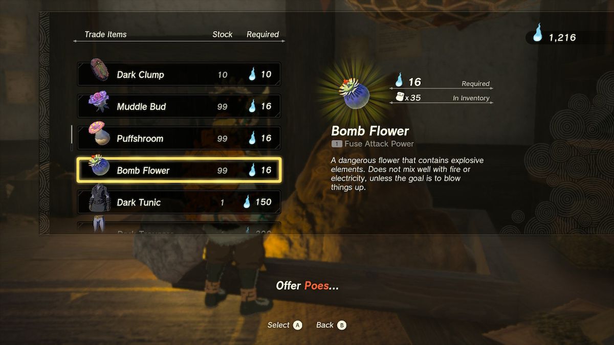 Link acquista fiori bomba da una statua di un mercante in Zelda Tears of the Kingdom.