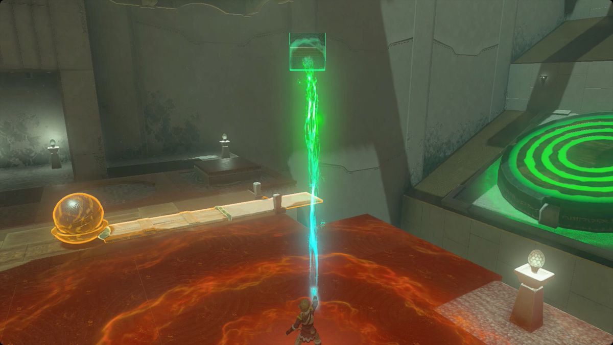 The Legend of Zelda: Tears of the Kingdom Link si prepara a lanciare una palla da una catapulta estesa nel santuario di Wao-os