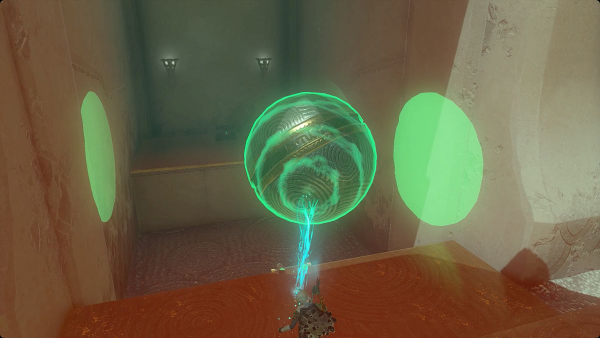 The Legend of Zelda: Tears of the Kingdom Link posiziona una grande sfera di metallo per raggiungere una cassa nel santuario di Mayamats