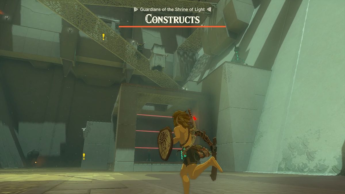 All'interno del Santuario Zakusu in The Legend of Zelda: Tears of the Kingdom, dove Link è nudo e deve affrontare un gruppo di Costrutti .