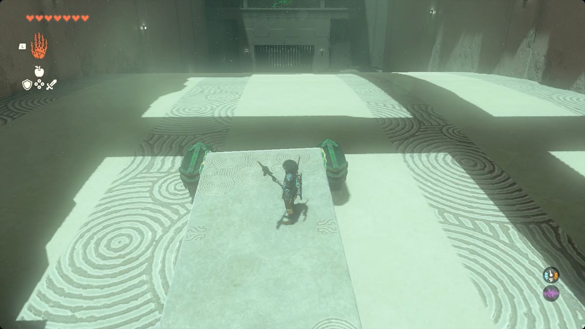 The Legend of Zelda: Tears of the Kingdom - Link su un carrello Zonai attraverso un nastro trasportatore.