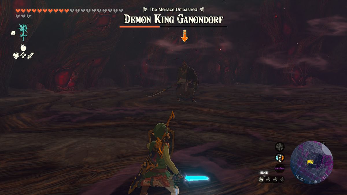 Link si oppone a Ganondorf nella lotta contro il boss finale di Zelda Tears of the Kingdom.
