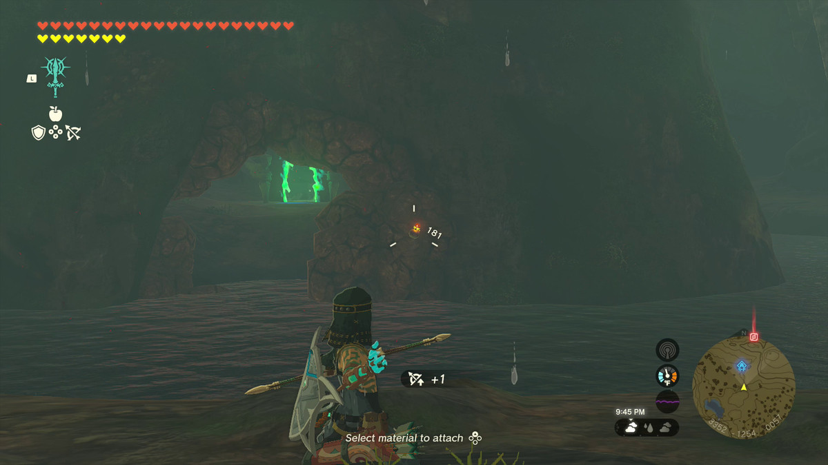 Link lancia una bomba contro alcune rocce che crollano davanti a un buco che conduce al Santuario di Jogou nella grotta est di Lanayru Road